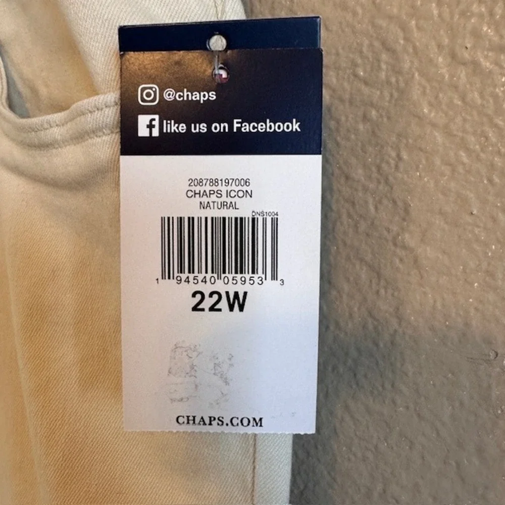 NWT Chaps Women's Natural Cream White Super Stretch Slim Fit Ankle Pants 22W‎